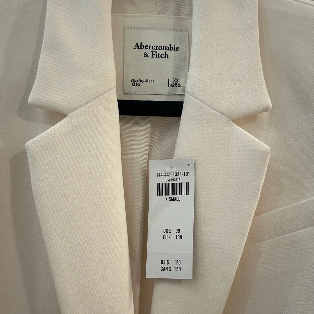 NWT Off White Women's Blazer - Picture 3 of 4